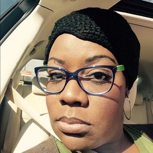 Meet your Posher, Briana